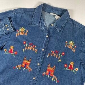 Cabin Creek Denim Shirt‎ L Embroidered Cottagecore Farmcore Button Down Top